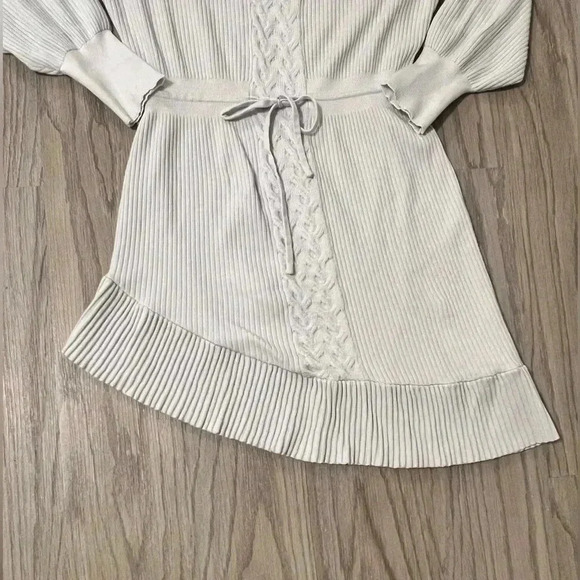 By Egreis Grey Sweater Dress Size Medium - Picture 2 of 10